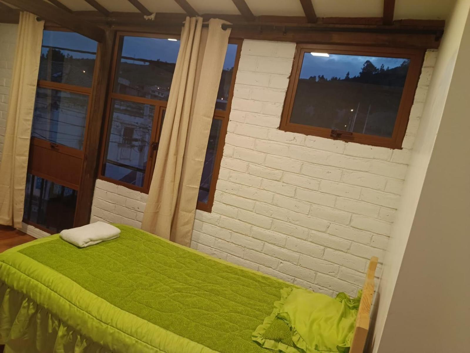 Chuza Longa Home Guamote Exterior foto